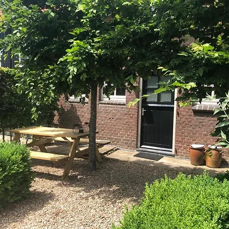 Helena's Hoeve Bed & Breakfast 3*