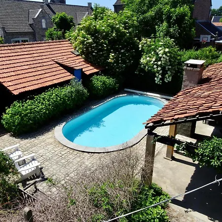 Helena's Hoeve 3*